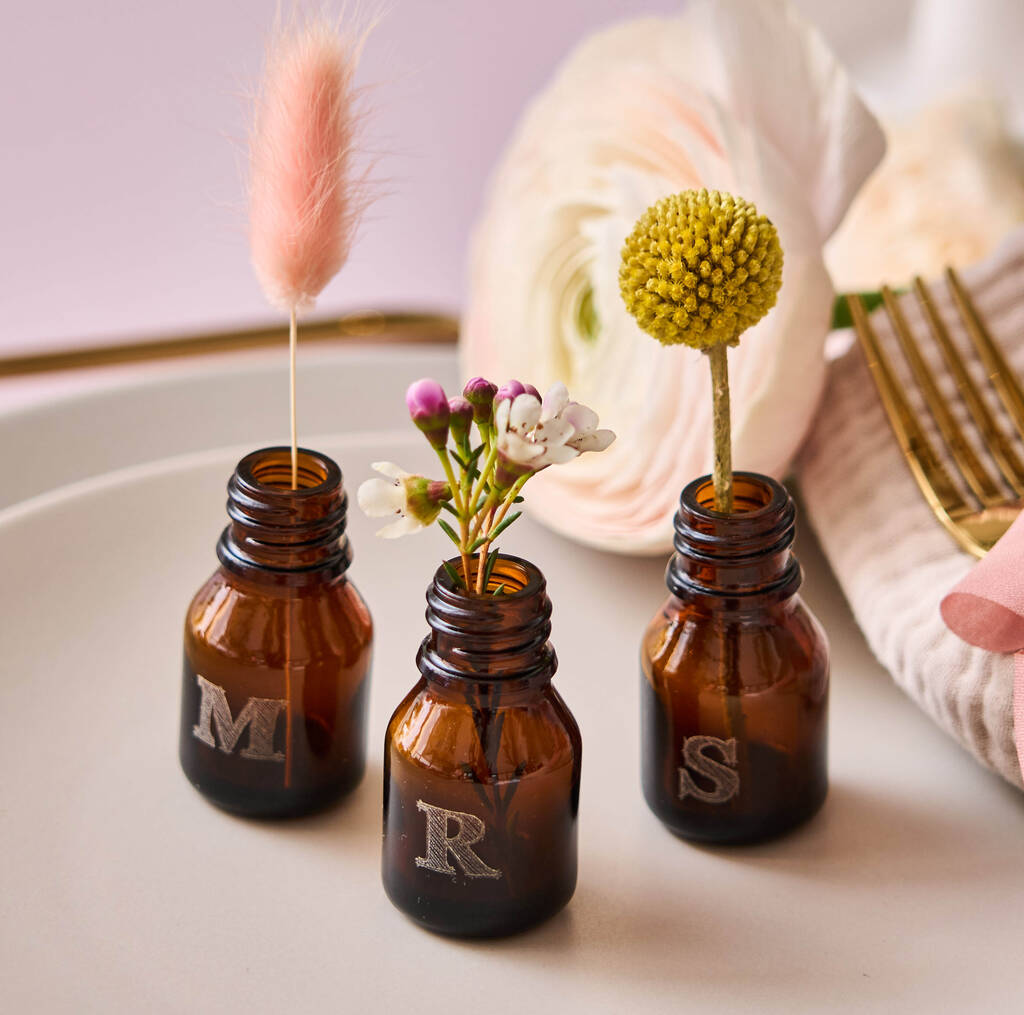 Engraved Mini Vase Wedding Favour – Sprinkle More Joy